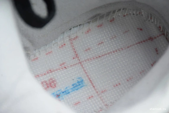 CT8480-105 Jordan CT8480-105  AJ5 ow 3M Air​ x​O-W 5 0402